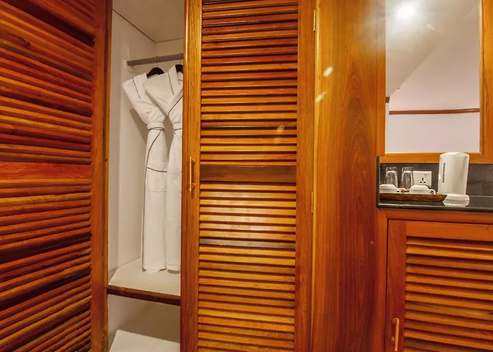 Hotel Cheathata Cts 4*